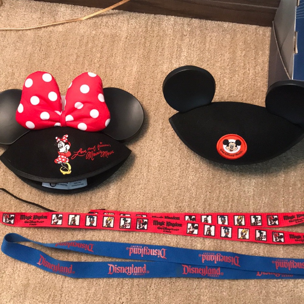 Mickey and Minnie hats with lanyards